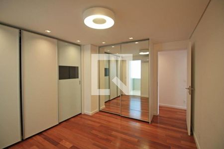 Apartamento à venda com 3 quartos, 326m² em Pinheiros, São Paulo