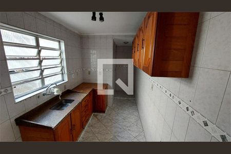 Casa à venda com 3 quartos, 72m² em Vila Constança, São Paulo