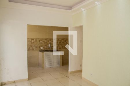 Sala de casa de condomínio para alugar com 2 quartos, 62m² em Tomás Coelho, Rio de Janeiro