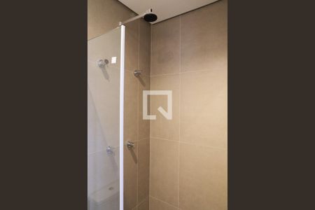 Banheiro de kitnet/studio para alugar com 1 quarto, 17m² em Bela Vista, São Paulo