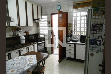 Casa à venda com 3 quartos, 104m² em Campo Belo, São Paulo