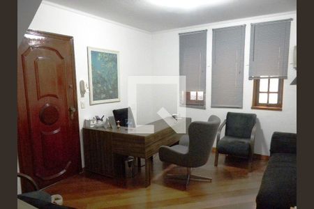 Casa à venda com 3 quartos, 104m² em Campo Belo, São Paulo