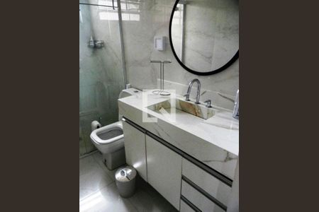 Casa à venda com 3 quartos, 104m² em Campo Belo, São Paulo