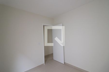 Quarto 2 de casa de condomínio para alugar com 2 quartos, 60m² em Vila Isolina Mazzei, São Paulo