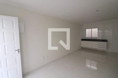 Sala  de casa de condomínio para alugar com 2 quartos, 60m² em Vila Isolina Mazzei, São Paulo