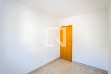 Apartamento à venda com 114m², 3 quartos e 2 vagasQuarto 2