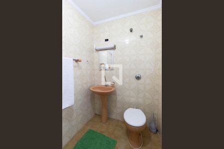 Casa para alugar com 160m², 3 quartos e 1 vaga Casa para alugar com 160m², 3 quartos e 1 vagaBanheiro