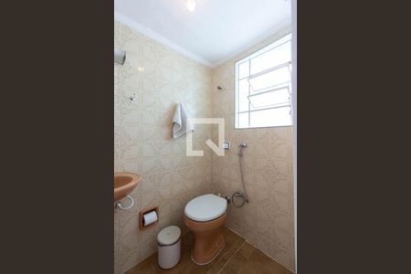 Casa para alugar com 160m², 3 quartos e 1 vaga Casa para alugar com 160m², 3 quartos e 1 vagaBanheiro da Suíte
