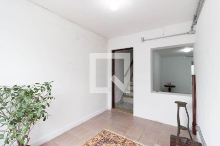 Sala 1 de casa para alugar com 3 quartos, 160m² em Vila Nivi, São Paulo