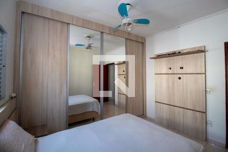 Quarto 2 de casa para alugar com 2 quartos, 62m² em Altos de Sumaré, Sumaré