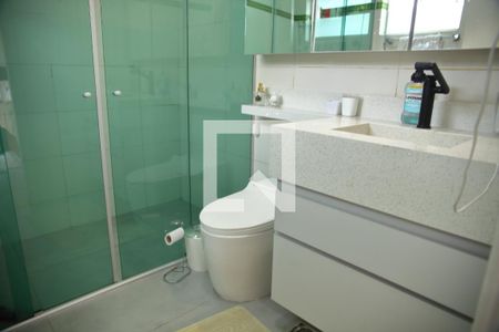 Casa à venda com 235m², 3 quartos e 3 vagasBanheiro/Suíte