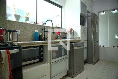 Casa à venda com 235m², 3 quartos e 3 vagasCozinha