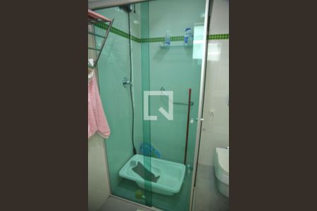 Casa à venda com 235m², 3 quartos e 3 vagasBanheiro Social