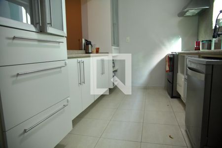 Casa à venda com 235m², 3 quartos e 3 vagasCozinha