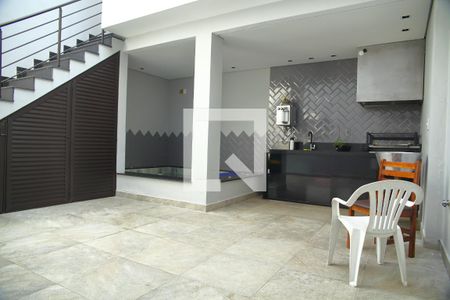 Casa à venda com 235m², 3 quartos e 3 vagasEspaço Gourmet