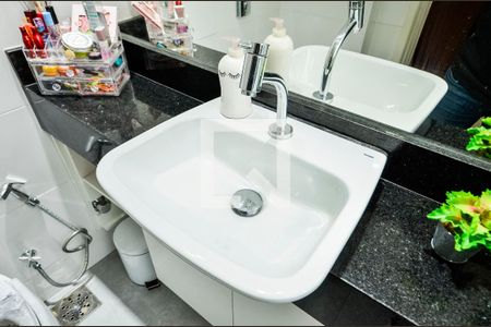 Apartamento à venda com 156m², 3 quartos e 2 vagasBanheiro Social