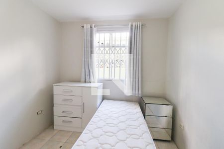 Quarto 1 de apartamento para alugar com 2 quartos, 50m² em Boqueirão, Curitiba