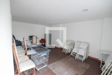 Apartamento à venda com 133m², 4 quartos e 2 vagasÁrea comum - Salão de festas