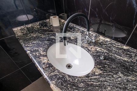 Casa à venda com 350m², 3 quartos e 1 vagaBanheiro