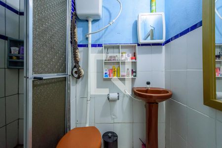 Banheiro da Suíte de casa à venda com 3 quartos, 250m² em Teresópolis, Porto Alegre