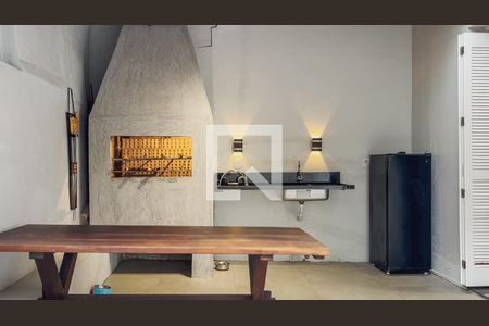 Apartamento à venda com 84m², 2 quartos e sem vagaÁrea Externa