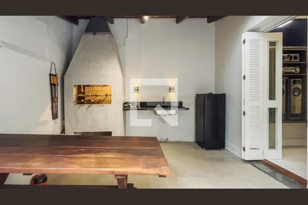 Apartamento à venda com 84m², 2 quartos e sem vagaÁrea Externa