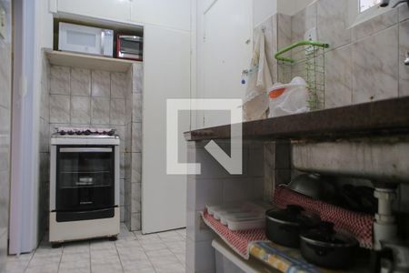 Cozinha de kitnet/studio para alugar com 1 quarto, 37m² em Aparecida, Santos