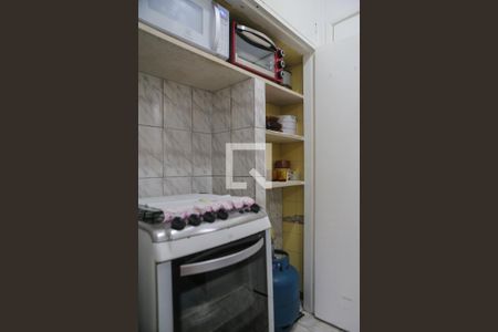 Cozinha de kitnet/studio para alugar com 1 quarto, 37m² em Aparecida, Santos