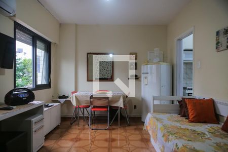 Kitnet de kitnet/studio para alugar com 1 quarto, 37m² em Aparecida, Santos