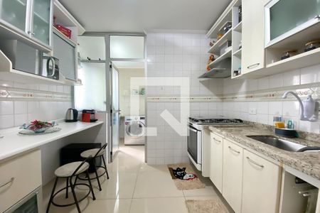 Apartamento à venda com 65m², 2 quartos e 1 vagaCozinha e Área de Serviço