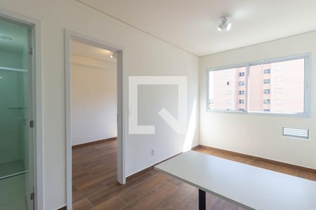 Sala de apartamento para alugar com 2 quartos, 38m² em Vila Butantã, São Paulo