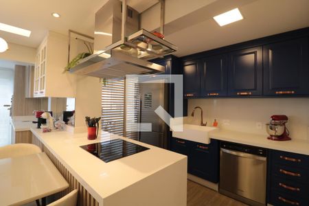 Apartamento à venda com 78m², 2 quartos e 2 vagasCozinha 