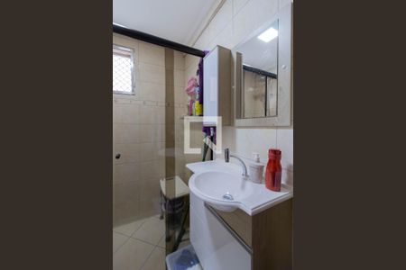 Banheiro de apartamento à venda com 1 quarto, 50m² em Gopoúva, Guarulhos