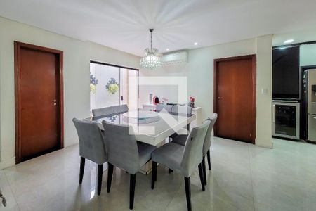 Sala de casa à venda com 4 quartos, 340m² em Planalto, São Bernardo do Campo
