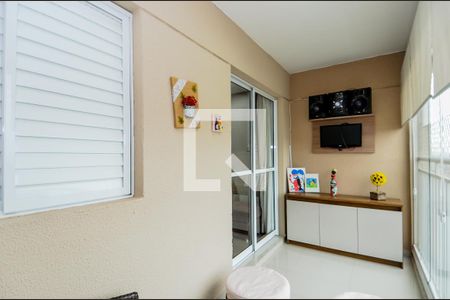 Varanda da Sala de apartamento à venda com 3 quartos, 76m² em Jardim Rosa de Franca, Guarulhos