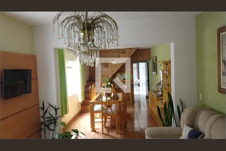 Casa à venda com 4 quartos, 165m² em Jardim Brasil, São Paulo