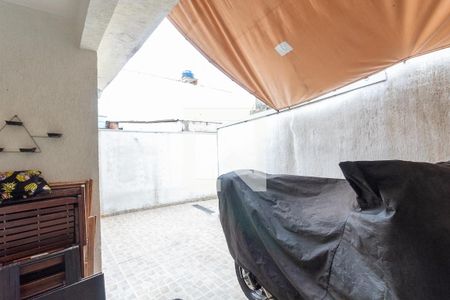 Casa à venda com 81m², 2 quartos e 2 vagasQuintal