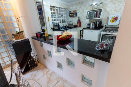 Casa à venda com 81m², 2 quartos e 2 vagasCopa
