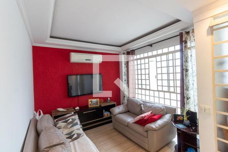 Sala de casa à venda com 2 quartos, 81m² em Vila Nhocune, São Paulo