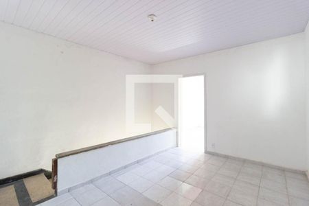 Sala de casa para alugar com 2 quartos, 110m² em Vila Gustavo, São Paulo