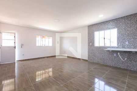 Sala e Cozinha de casa para alugar com 2 quartos, 100m² em Cidade Líder, São Paulo
