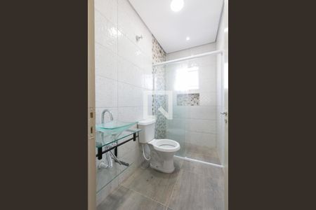 Casa para alugar com 100m², 2 quartos e sem vaga Casa para alugar com 100m², 2 quartos e sem vagaBanheiro