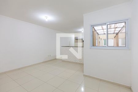 Sala de apartamento para alugar com 3 quartos, 75m² em Vila Pires, Santo André