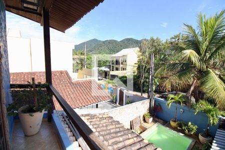 Casa de condomínio à venda com 190m², 3 quartos e 2 vagasVaranda da Suíte