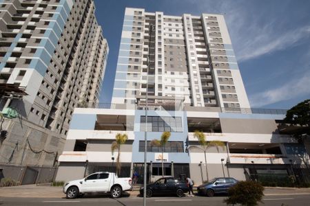 Apartamento para alugar com 54m², 2 quartos e 2 vagasFachada