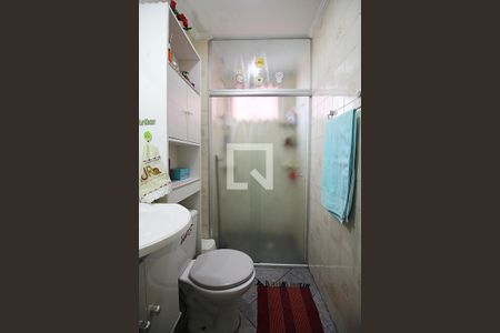 Apartamento à venda com 74m², 2 quartos e 1 vagaBanheiro Social