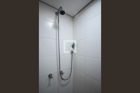 Apartamento à venda com 64m², 3 quartos e 1 vagaChuveiro do banheiro da suíte 