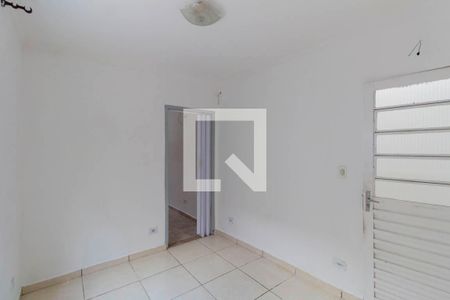 Sala de casa para alugar com 2 quartos, 70m² em Vila Nhocuné, São Paulo