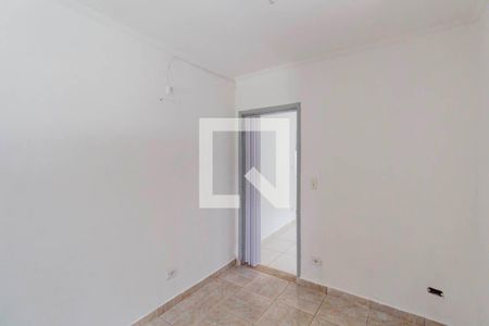 Quarto 1 de casa para alugar com 2 quartos, 70m² em Vila Nhocuné, São Paulo