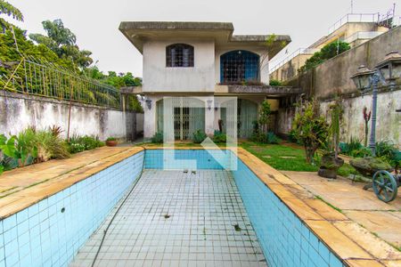 Casa à venda com 420m², 4 quartos e 4 vagasPiscina